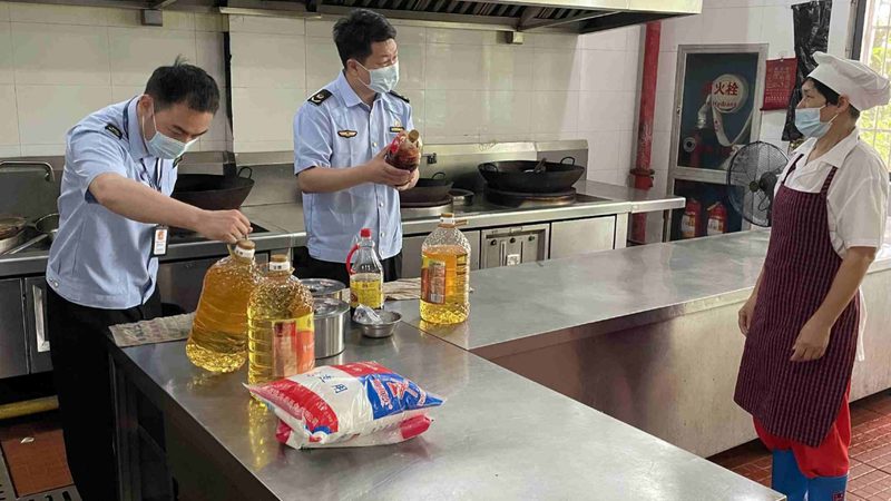 零食批发商排名前十：揭秘行业选品标准与趋势
