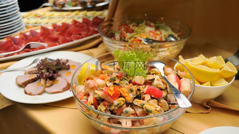 烘焙原料哪家标准更严格